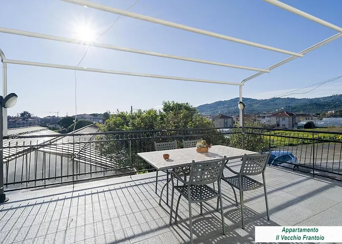 Alloggio per agriturismo Le Girandole Diano Marina