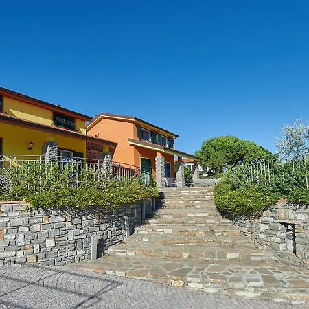 Le Girandole Farm stay *