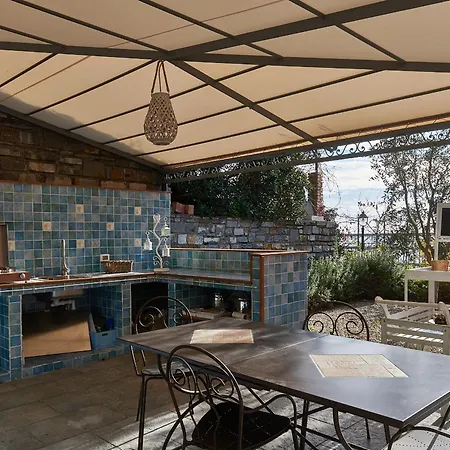 Le Girandole دْيانو مارينا